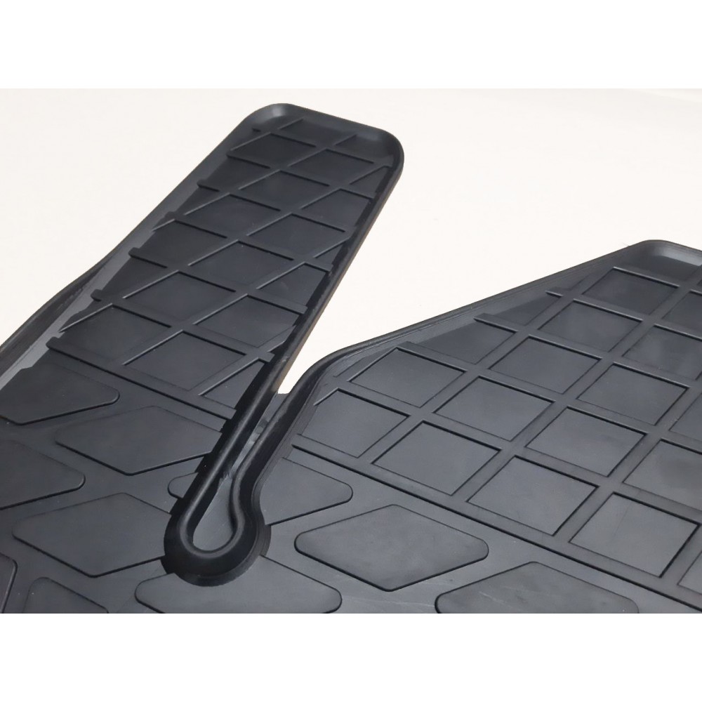Автомобільні килимки в салон Audi A4 (B9) 2015- гумові (4шт) Stingray